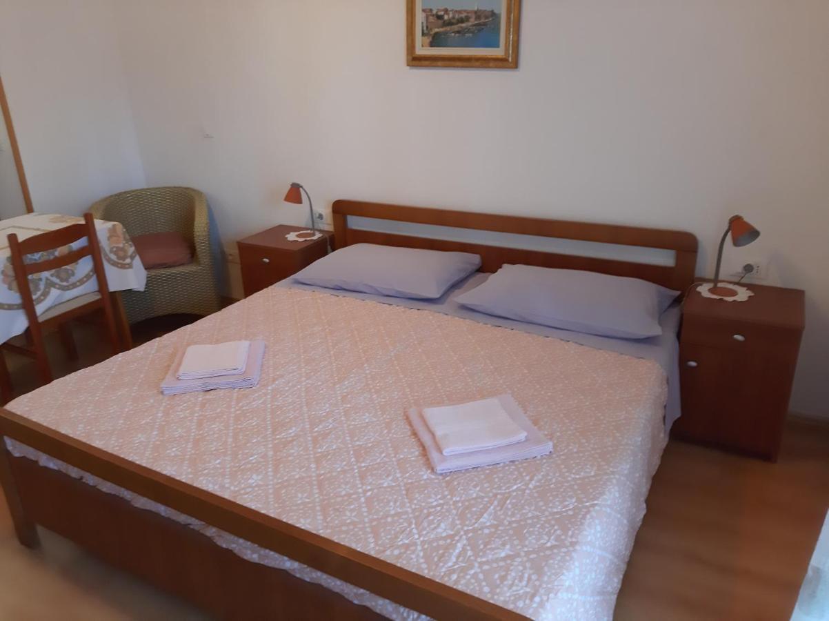 Apartments N & V Пореч Экстерьер фото