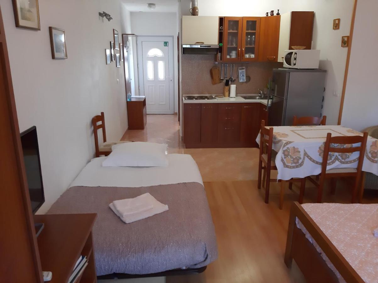 Apartments N & V Пореч Экстерьер фото