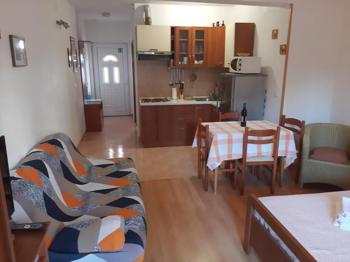 Apartments N & V Пореч Экстерьер фото